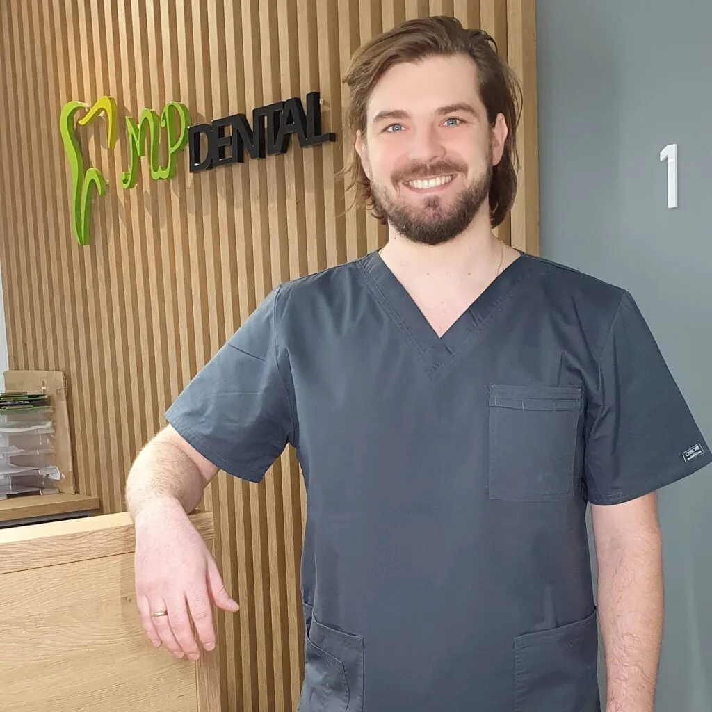 Arkadiusz Knysz, lekarz dentysta w MPdental