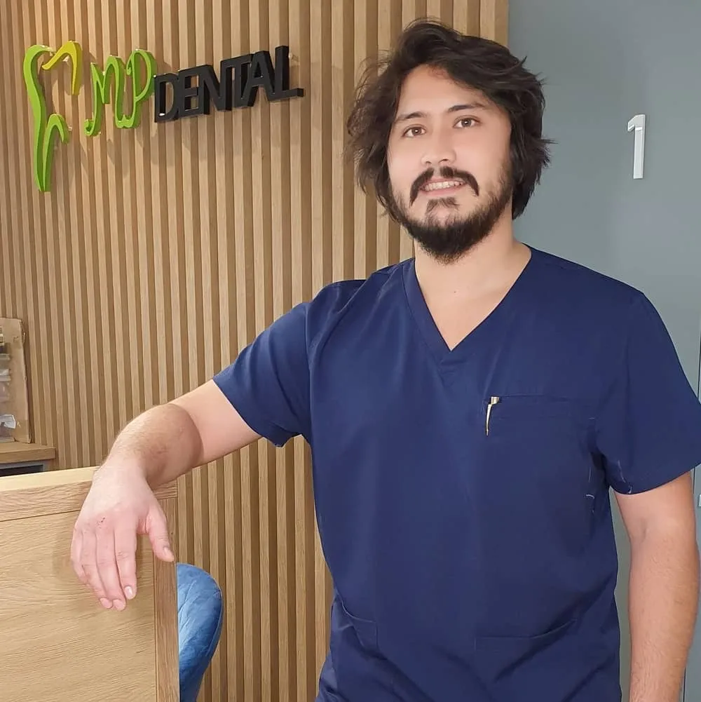 Maciej Rasiński, lekarz dentysta w MPdental